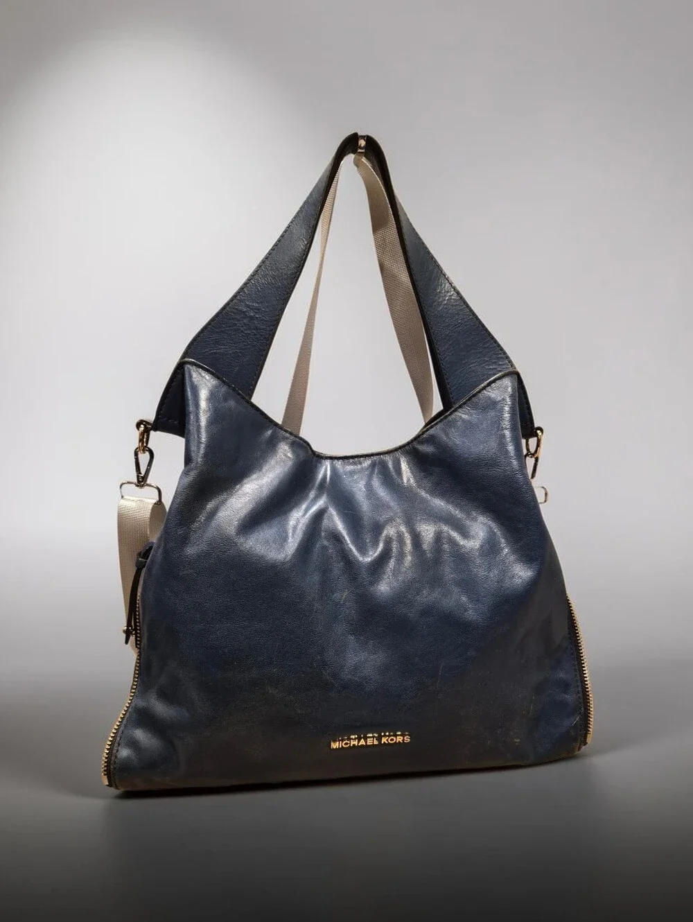 Michael Michael Kors Blue Devon Leather Hobo Crossbody/Satchel